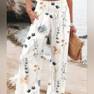 Floral Print Wide-Leg Pants. Bohemian Style